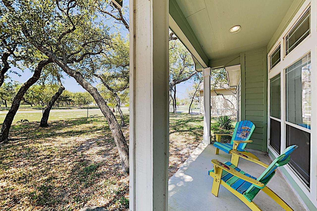 Life Is Better By The Shore Rockport Exterior photo